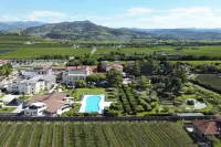 Villa Quaranta Tommasi Wine Resort & Thermal SPA Hotels in 