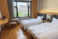 Lingfeng Qishe Oxygen Enriched Hotel in Zhufeng Town
