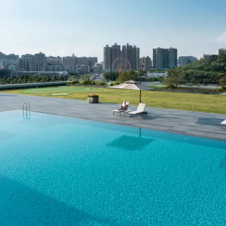 Lung Chuen International Hotel