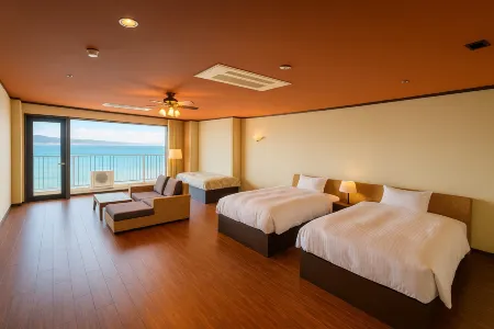 New WestPeninsula Hotel Отели рядом со станцией JR Tateyama station