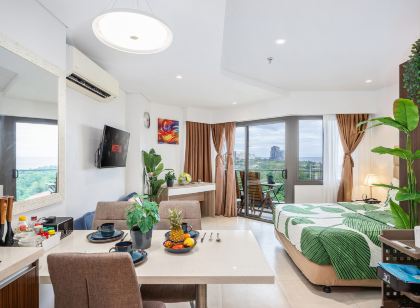 Dominik's Comfort Relax Studio @ Tambuli + Balcony 11 Floor