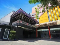 Townhouse Oak Malang near ITN Malang formerly Fariz Hotel Singosari Hotels in Singosari
