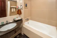 Miraton Hotel - Bares