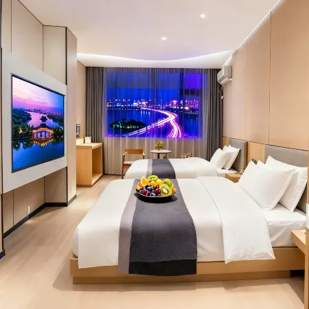 Fengyi Zhineng Light Luxury Hotel (Jiaxing Nanhu Yuehe Ancient Street)