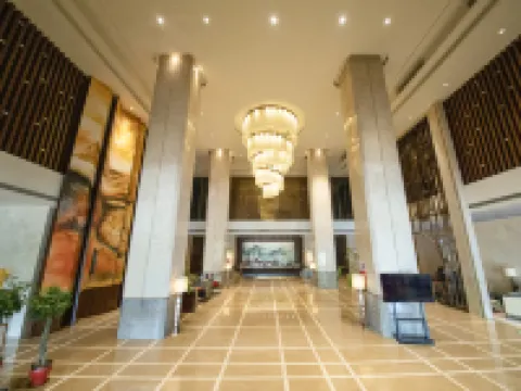 Grand  huayun hotel Hoteles en Pingdu