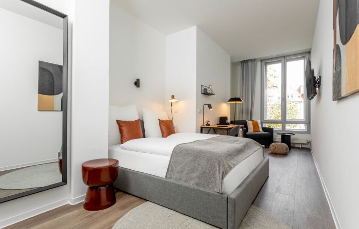 Global Living I Jena Markplatz