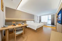 Ji Feng Resort Hotel (Lingshui Haiyun Plaza Branch)