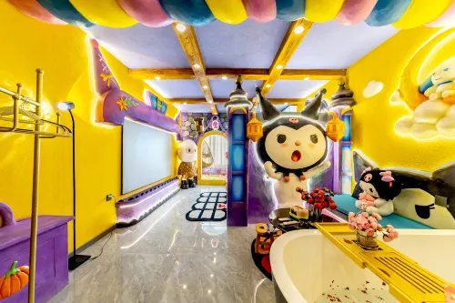 Jiannuo Homestay (Chinese Baroque Style Street)