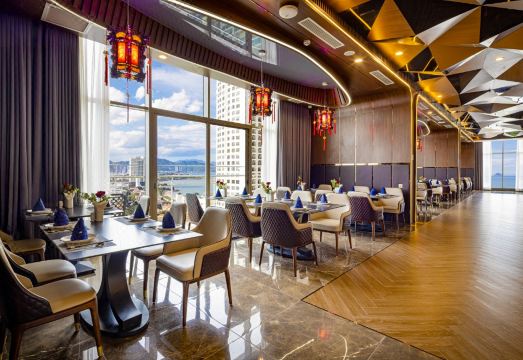 아노바 호텔 조식