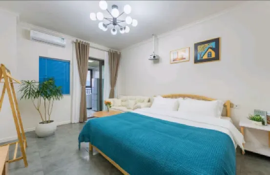 Jianshan and Mist Homestay (Chongqing Southwest University Beibei Campus) Hotels near Beibei Railway Station