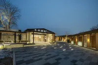 All Seasons Beijing Zhongguancun Software Park Hotel Hotele w: Xiang Mountain, Badachu Scenic Spot