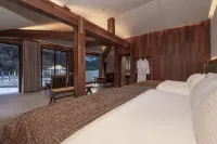 Deqin Yubeng Zhuanshan Snowland Homestay