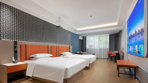 Zhonghuan International Hotel in Линьву