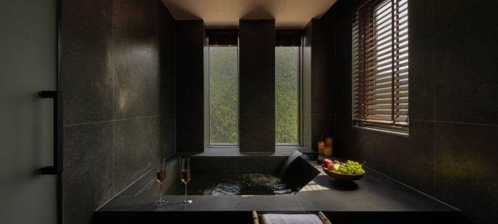 Shanshangshan • Yunyang Resort (Shuangqiao Valley Scenic Area) Hotels in Xiaojin County