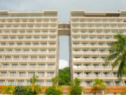 Louis Kienne Resort Senggigi Hotels in Malaka