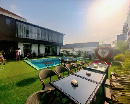 Shu Garden· Urban Restaurant · Hotel (Muhammad International Airport Branch) Hotels in Lagos