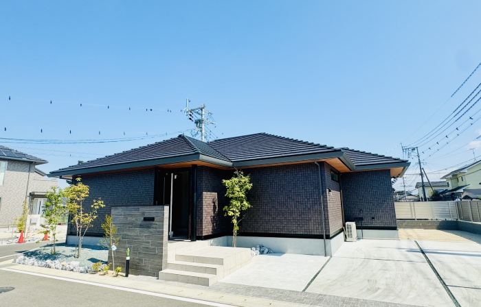 Akikawa Miyoshi 1