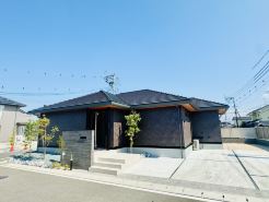 Akikawa Miyoshi 1