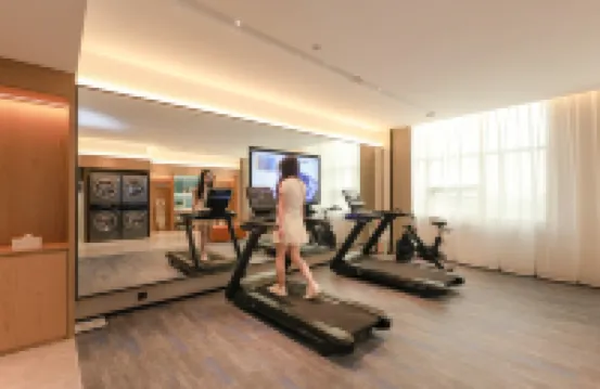 Echarm Hotel (Xiaogan East Station Hubei Engineering College)