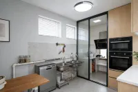 Xixiang Dongguan Business Hotel