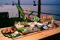 NOMIA GARDEN RETREATS - servizio colazione