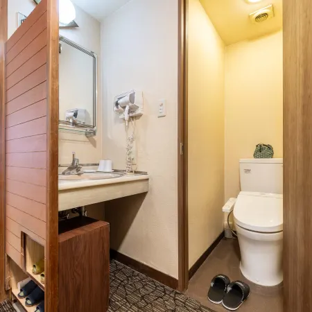 Yamatoya Honten Ryokan Osaka