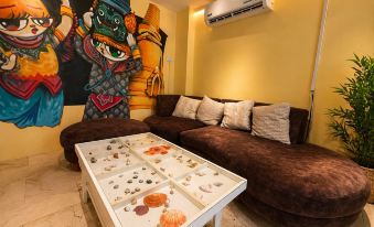 Sukhum Khaosan Au Bon Hostel
