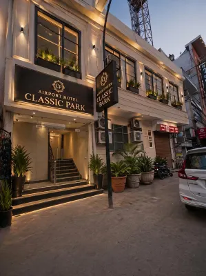 Airport Hotel Classic Park โรงแรมใน