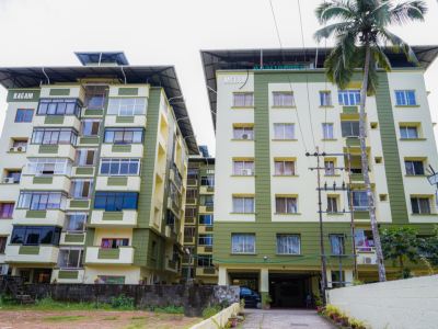 2 BHK Furnished Flat - 200 m to Guruvayur Temple - For FAMILIES ONLY