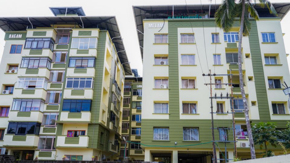 2 BHK Furnished Flat - 200 m to Guruvayur Temple - For FAMILIES ONLY