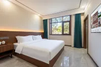 Chengde Puning Hotel (Mountain Resort)