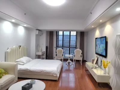 Yunqian Xiaozhu (Longyan Wanda) Hotels in Wanda Plaza