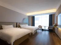 Yirui Grand Hotel (Shenbei University Town) Hotels near Shenbei