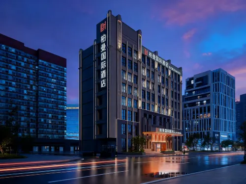 Borrman International Hotel（Anning Wuyue Plaza）