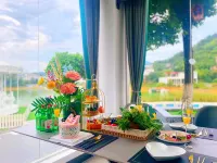 Dongjiang Lake Yiduoyun Hotel