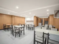Qicai Danxia Yuexiang Xingcheng Smart Hotel - Bữa sáng