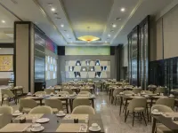 Riu Plaza Guadalajara Hotels near Zapopan