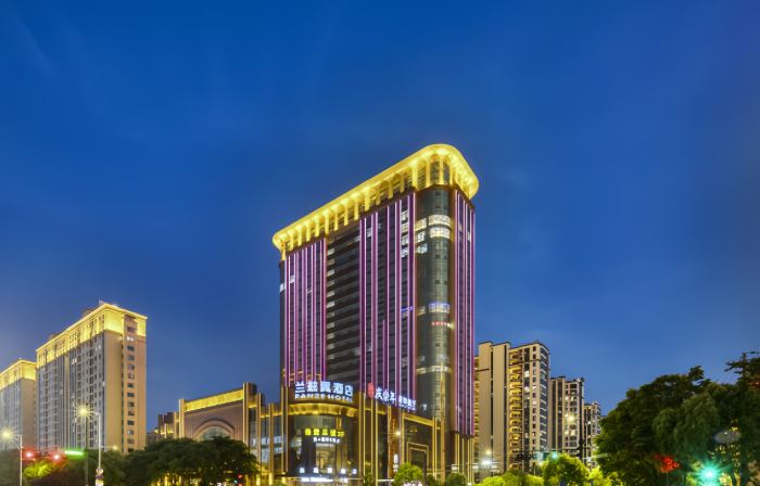 โรงแรมเซินหลาน
