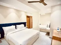 The Signature by Hotel BB Palace Hotels near Karol Bagh