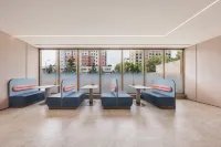 Hanting Weihai Station Hanlefang Hotel - parking