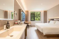 Home Inn Select Hotels - Parkplatz