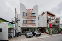 RedDoorz Plus near Asia Afrika 3 - Pensions