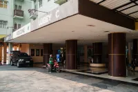 The Suite Metro Apartment by King Official - Wifi