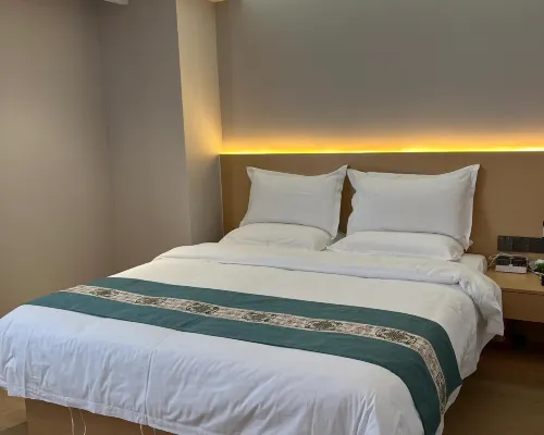 Liuergminsu Hotels near Packages Mall
