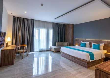 Pollos Hotel & Gallery Rembang