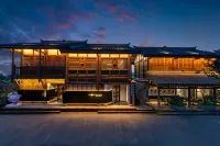Lizhuang Moonlight Field Xinghexing Art-themed Homestay - 4-Star