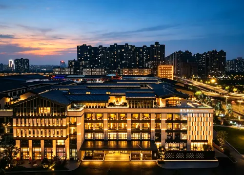 Luoyang Huamao Chunsong Hotel - con vistas a la montaña