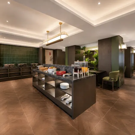 Duoyue Hotel (Zhengzhou Zhongmu Only Henan Store)