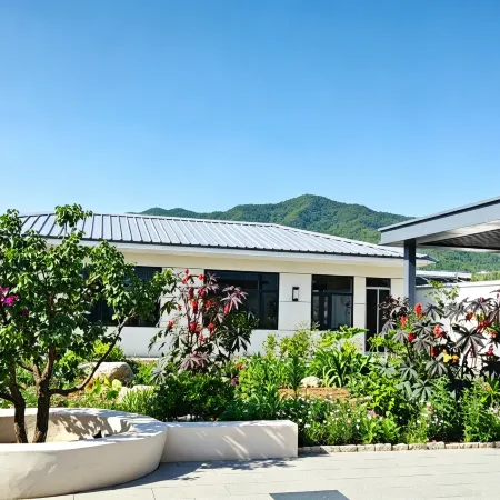 Insect Yard Rural Themed Homestay