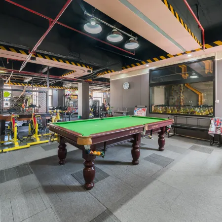 Rujia Pebble Hotel (Xinyang West Street Yangcheng No. 2 Middle School)